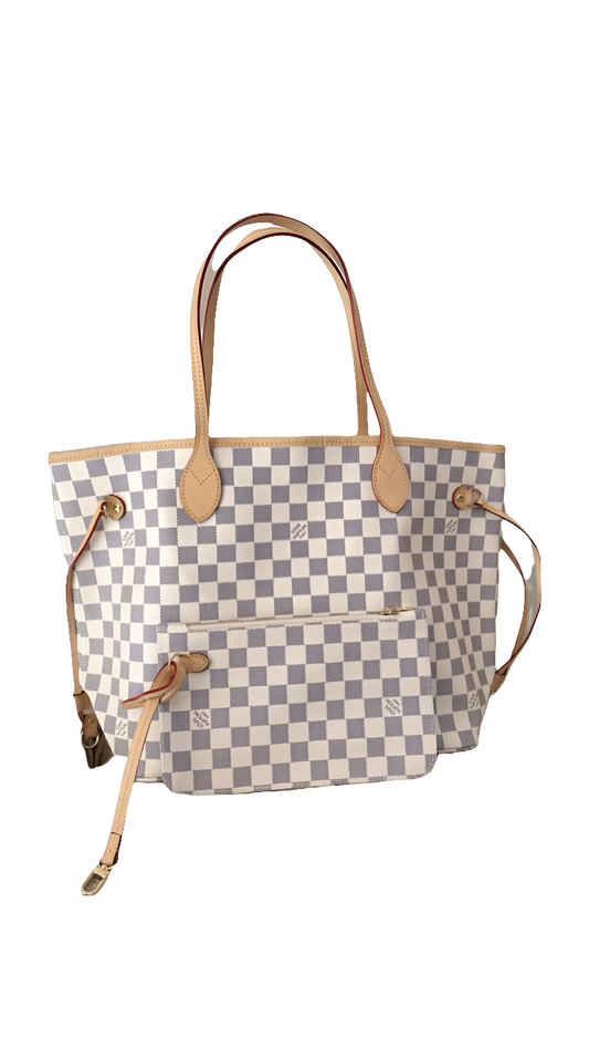 Louis Vuitton Never Full